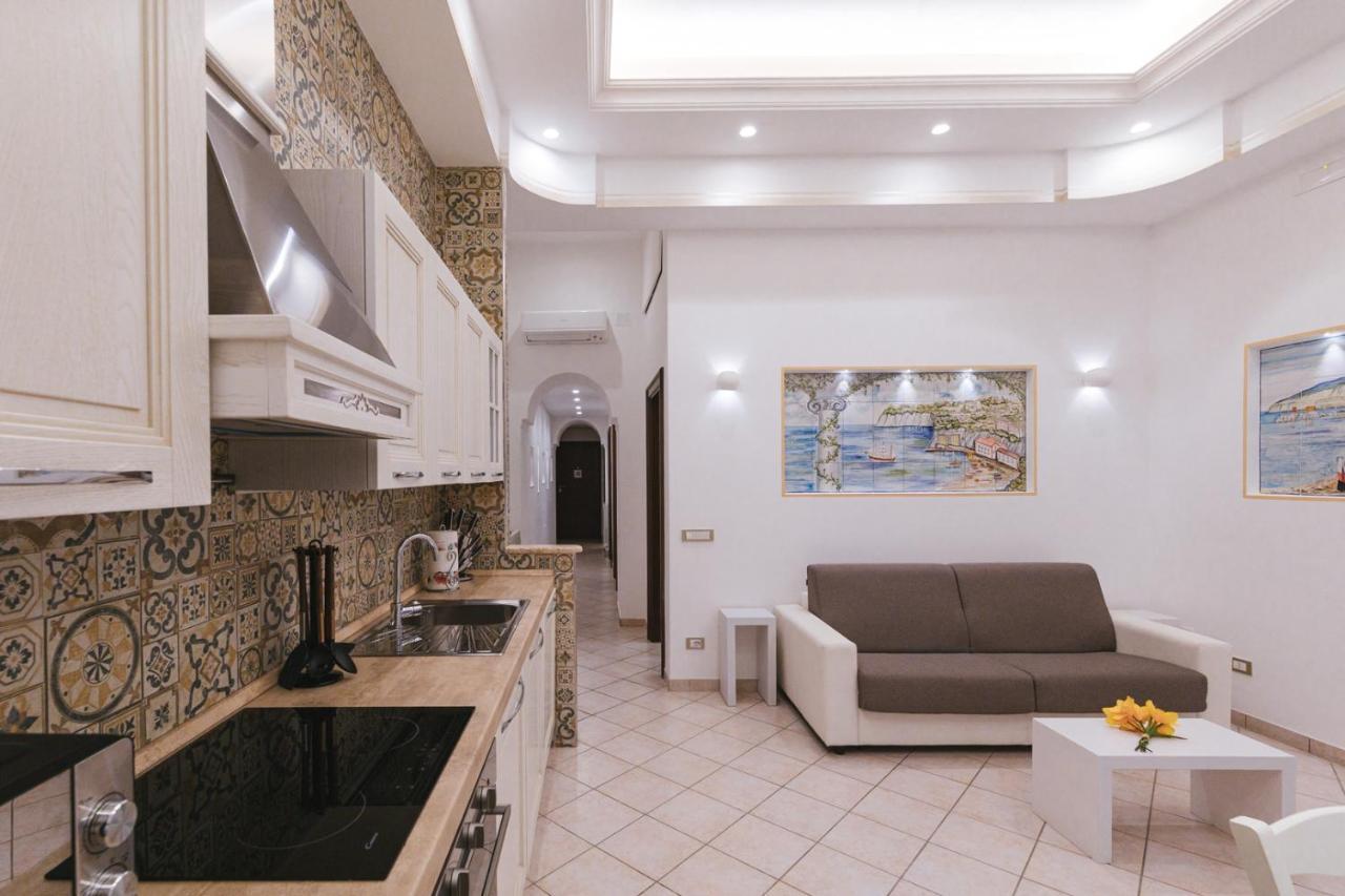Casa La Bifora Appartement Sorrento Buitenkant foto
