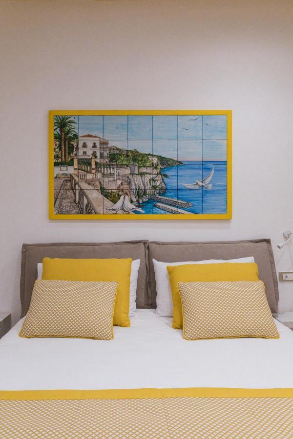 Casa La Bifora Appartement Sorrento Buitenkant foto