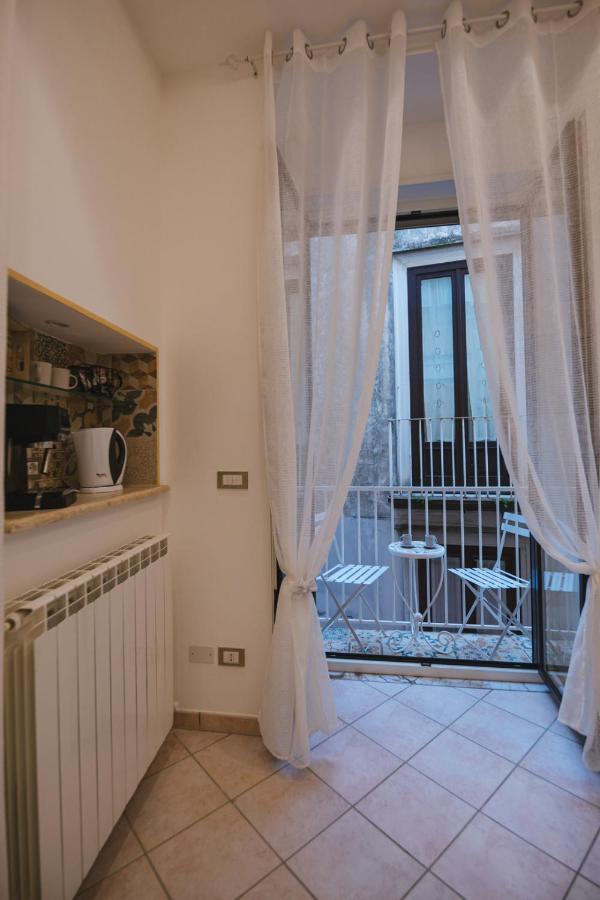 Casa La Bifora Appartement Sorrento Buitenkant foto